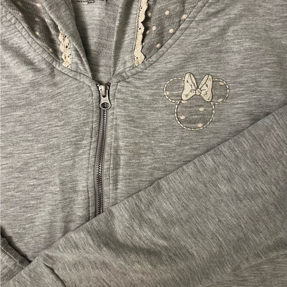 Disney Women’s zip up Minnie Mouse gray Hoodie with lace Design size xl